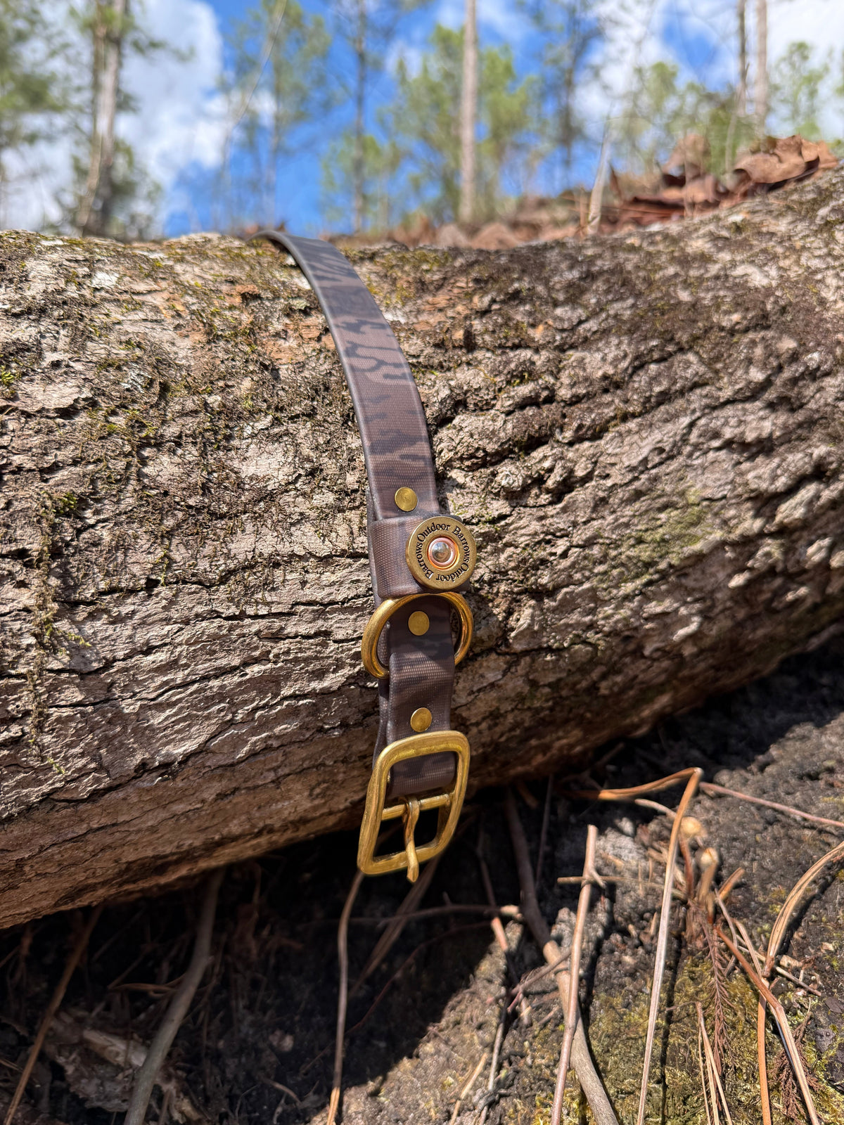 The Bottomland Field Collar by Barrows